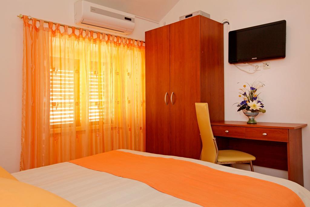 Guest House Kod Peskarije Vela Luka Phòng bức ảnh