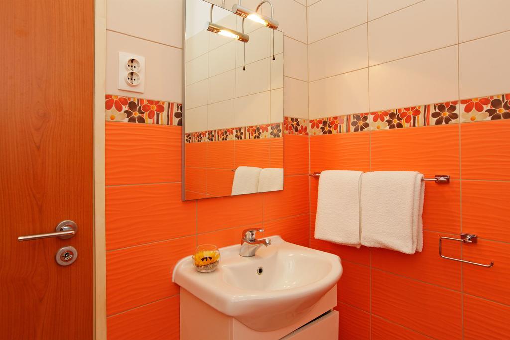 Guest House Kod Peskarije Vela Luka Phòng bức ảnh